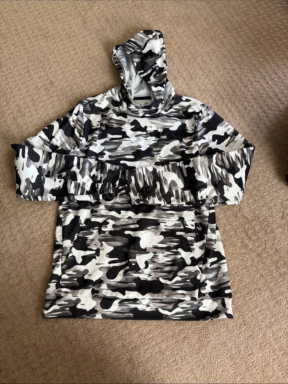 Under Armour Black White Gray Camo Hoodie